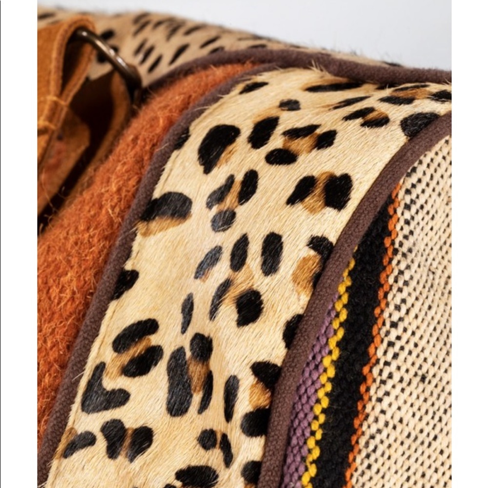 Southwestern Aztec Pattern Weekender Bag - Picture 9 of 13